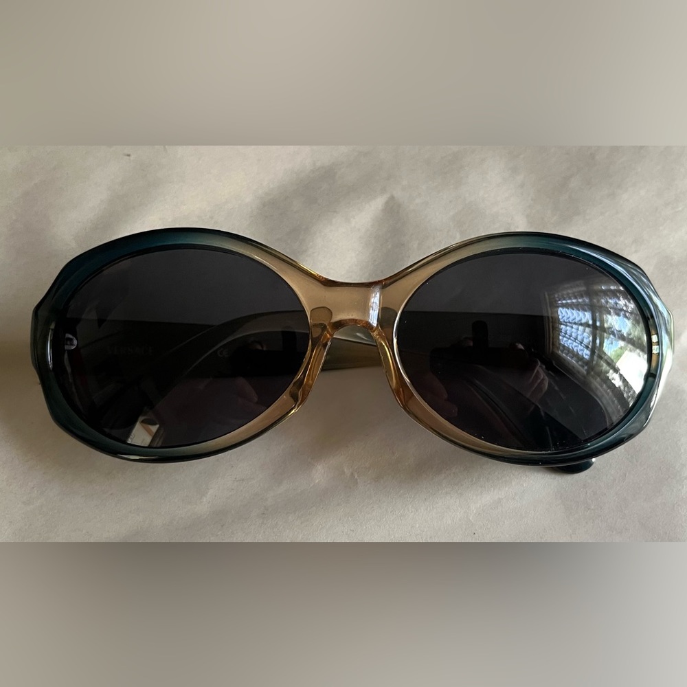 Versace Model 382